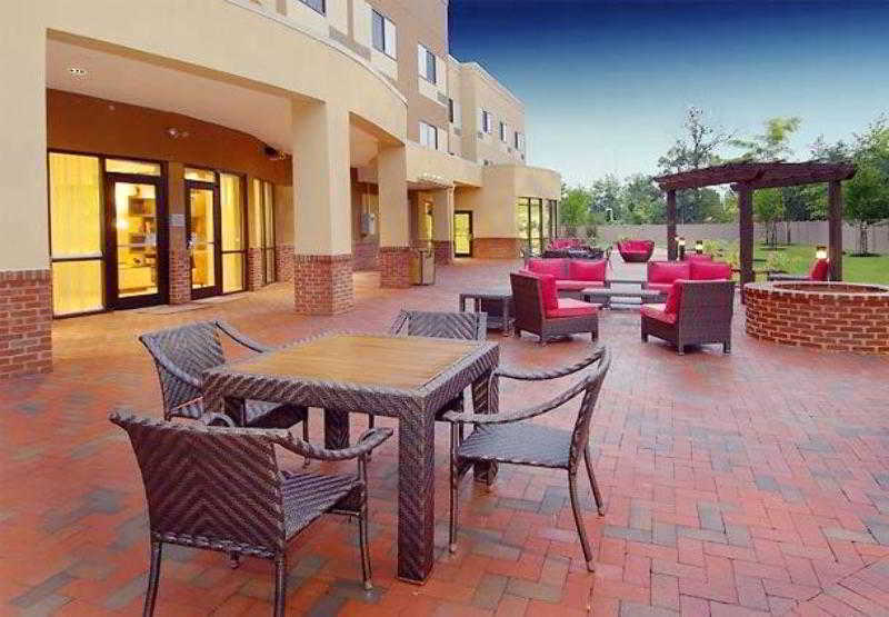 Courtyard By Marriott Waldorf Hotel Kültér fotó