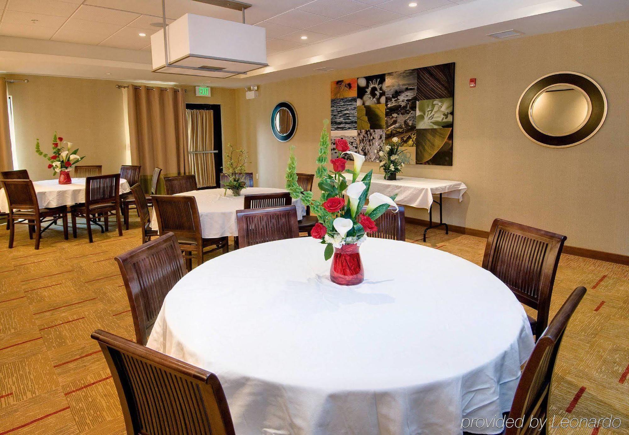 Courtyard By Marriott Waldorf Hotel Kültér fotó