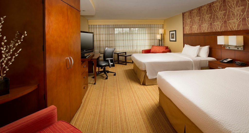 Courtyard By Marriott Waldorf Hotel Kültér fotó